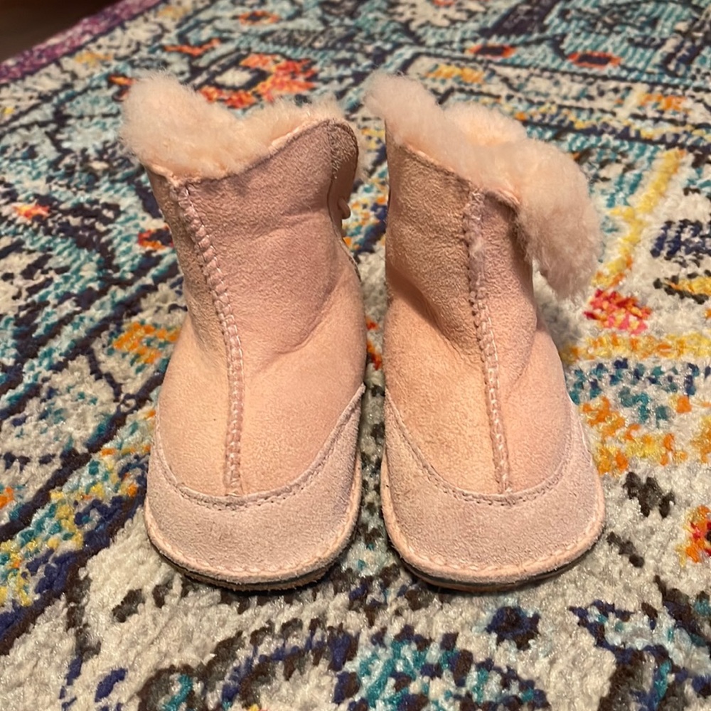 Pink baby uggs